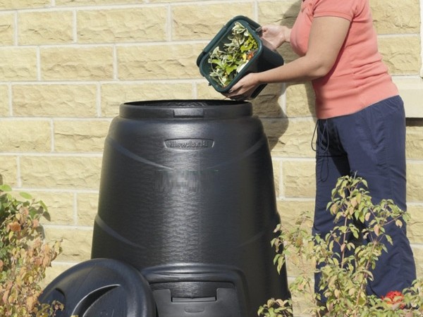 Compost-Bins