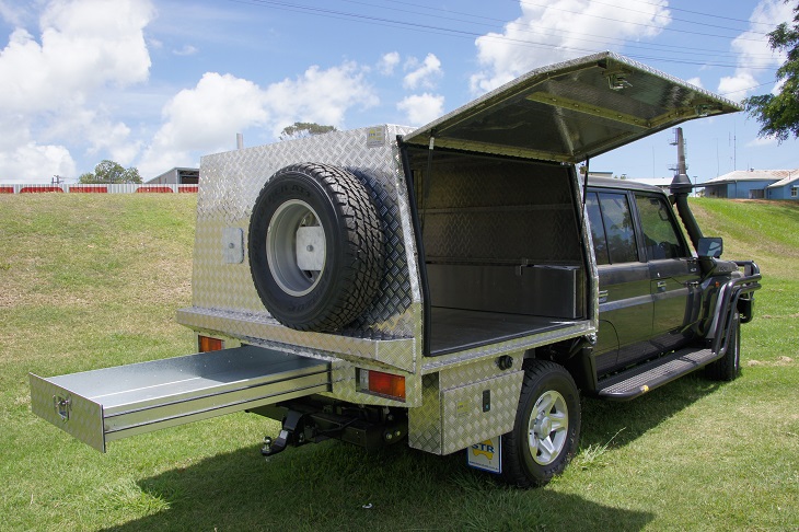 picture of an aluminum ute tray 