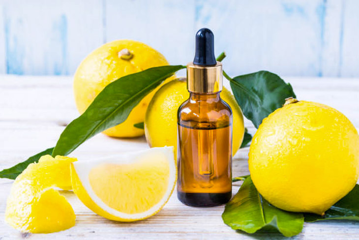 Lemon-Essential_Oil