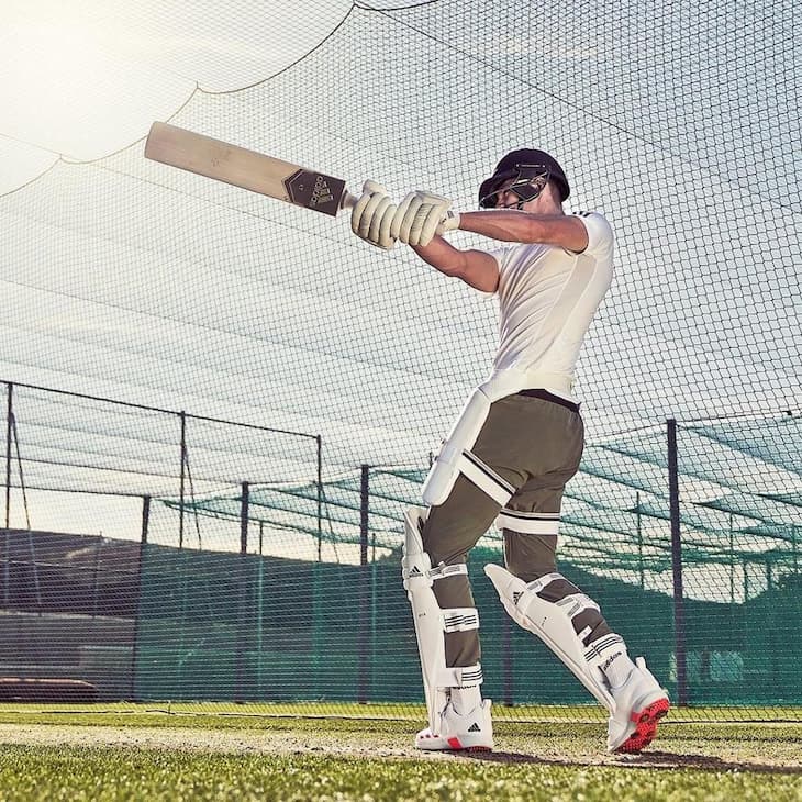 Cricket Thigh Pads Buying Guide A MustHave for Beginners and