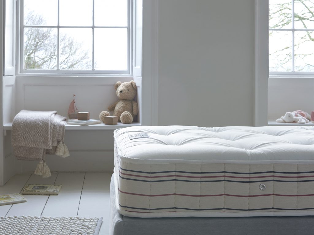 An edge that has good support offers a sense of security you get when sitting or sleeping close to it. Children may not be able to use the entire surface of the bed if the edge does not feel safe since they may feel as though they could unintentionally roll off. They may also find it more difficult to get into or out of bed if the mattress has a weak edge because it is harder to sit on the edge of the bed.