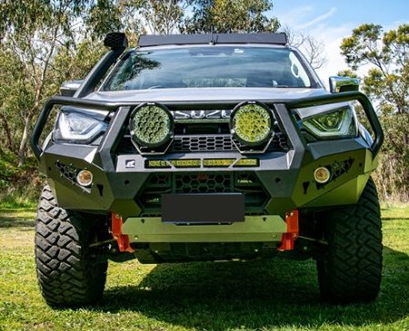 Isuzu DMax with bull bar