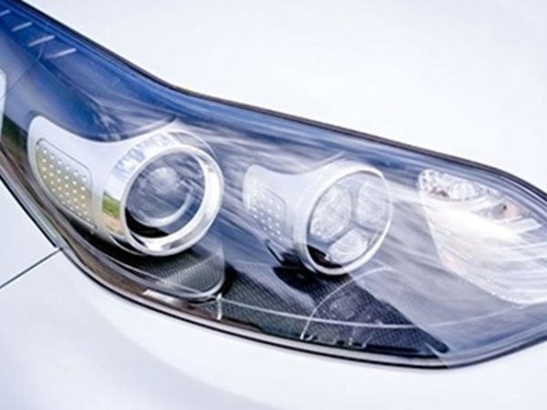 let automotive lightning zoomed in